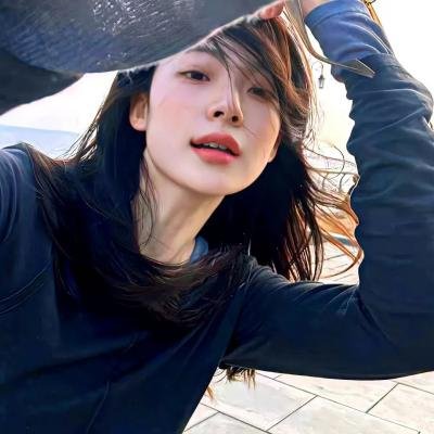 美女与液体人